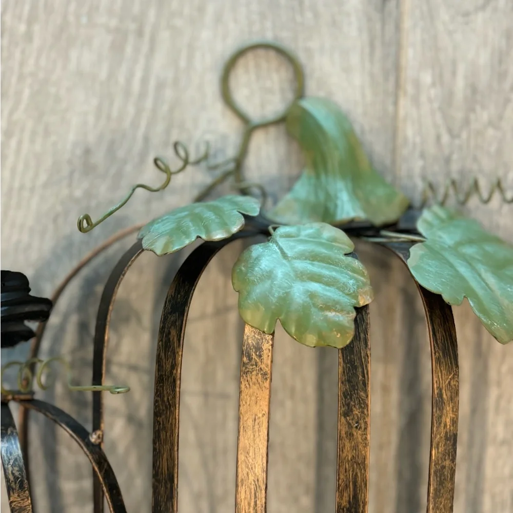 Williams Sonoma Orange Pumpkin Ceramic Dish and Metal Wreath Decor